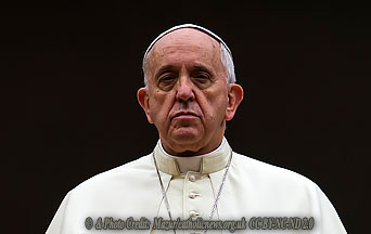 In a Handwritten Letter, Pope Francis Endorses Fr. Martin’s Pro-homosexual Activism