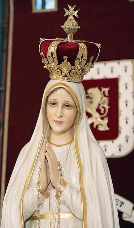 Miraculous Pilgrim Statue of Our Lady of Fatima at TFP National Headquarters