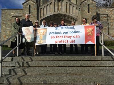 Over 1,100 Rosary Rallies for Police who Maintain Law and Order!