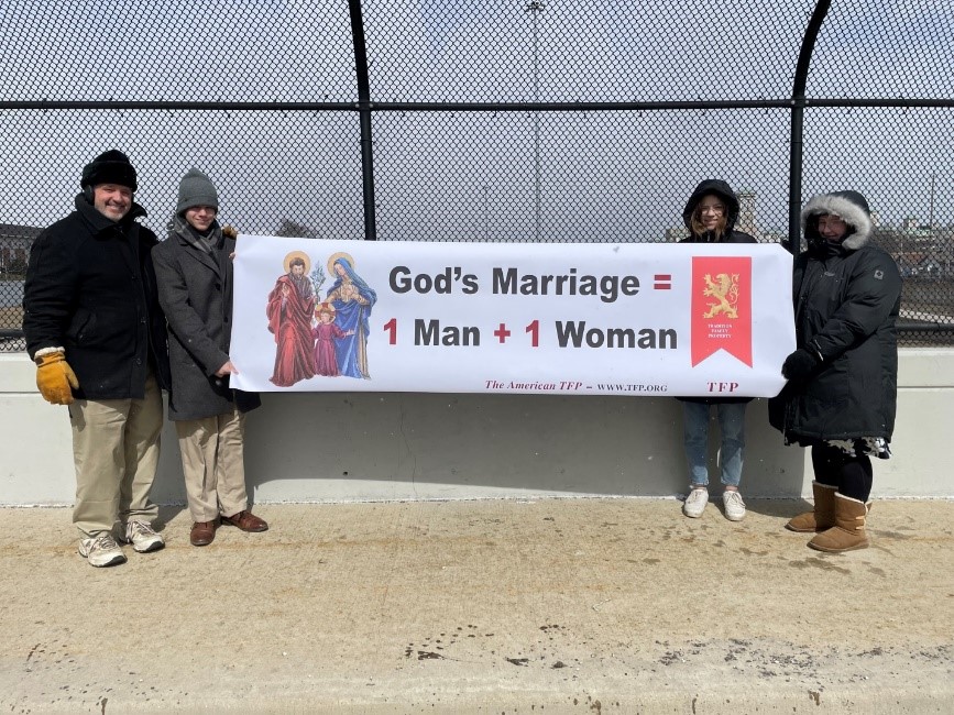 Powerful Witnesses for God’s Marriage Pray in Over 1,000 Locations