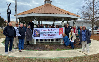 1,159 Rosary Rallies Fight to Keep Christ in Christmas