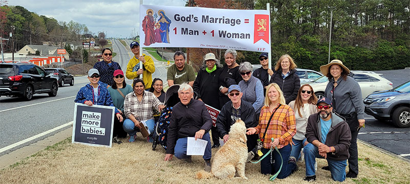 1,000 Rosary Rallies Celebrate Traditional Marriage