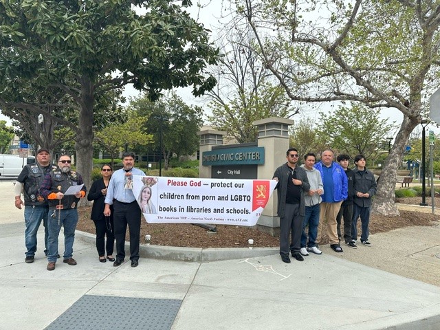 1,000 Rosary Rallies Fight to Protect America’s Children