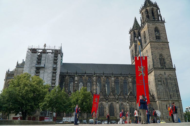 TFP Caravan campaigns in the huge town square by Gothic cathedral