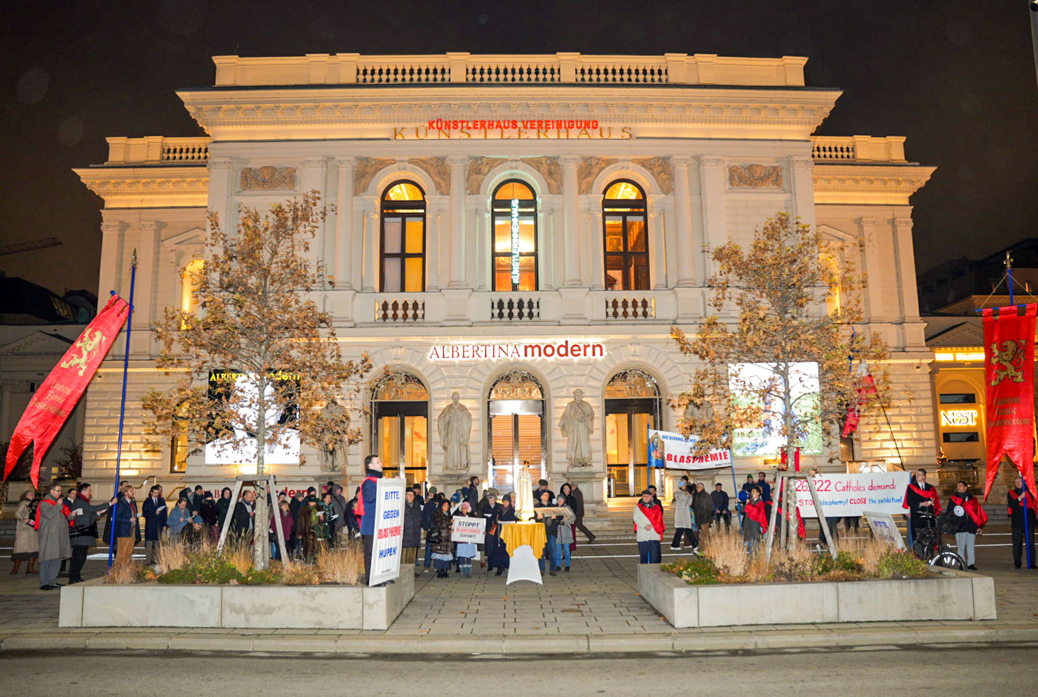 How the American TFP Was Able to Make Reparation in Vienna