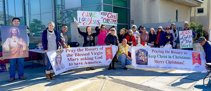 America Rallies to Keep Christ in Christmas