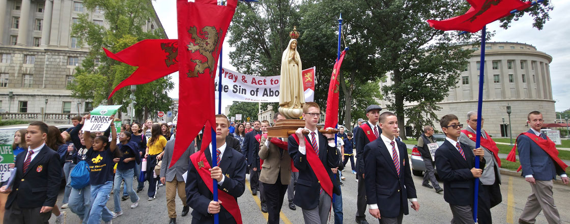 What Annual Event Brings the Most People to the Pennsylvania State Capitol?