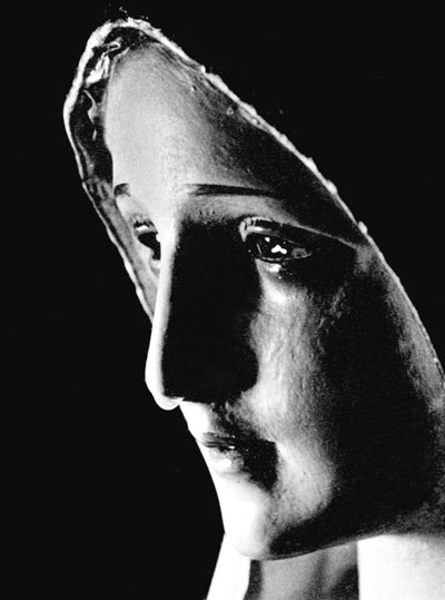 International Pilgrim Virgin statue of Our Lady of Fatima weeps tears in 1972 International Pilgrim Virgin statue of Our Lady of Fatima weeps tears in 1972