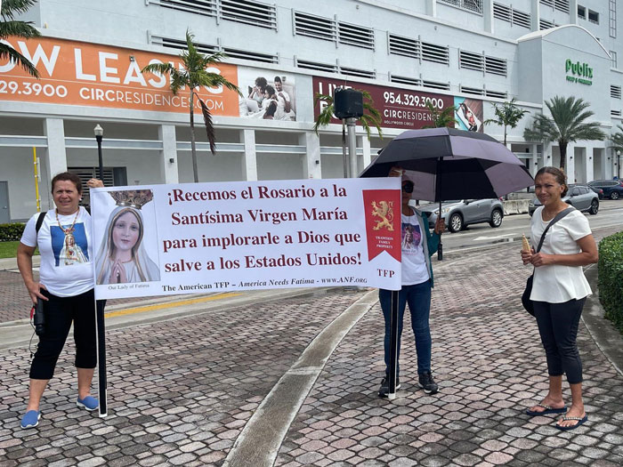 1,068 Rosary Rallies Fight for America's Soul