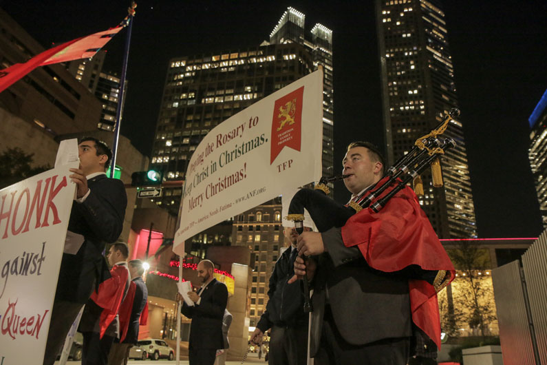 TFP bagpipers at protest of blasphemous Drag Queen “Christmas” in Houston, TX
